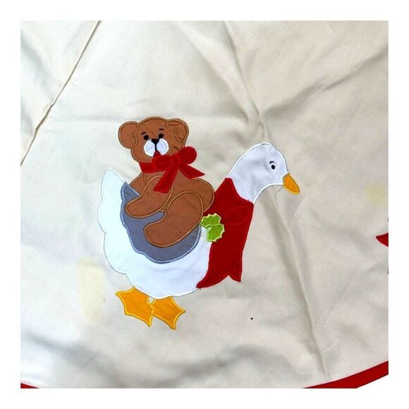 Vintage Christmas Goose & Bear Cottage Retro Tree Skirt 43” Round Cotton READ - Picture 8 of 13